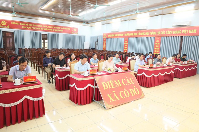 XÃ CỔ ĐÔ THAM DỰ HỘI NGHỊ TRỰC TUYẾN CỦA THÀNH PHỐ HÀ NỘI VỀ ĐÁNH GIÁ KẾT QUẢ CÔNG TÁC QUÝ I, TRIỂN KHAI NHIỆM VỤ TRỌNG TÂM QUÝ II NĂM 2026- Ảnh 1.