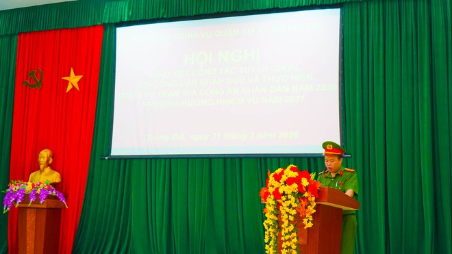 XÃ TRUNG GIÃ TỔNG KẾT CÔNG TÁC TUYỂN CHỌN, GỌI CÔNG DÂN NHẬP NGŨ NĂM 2026- Ảnh 3.