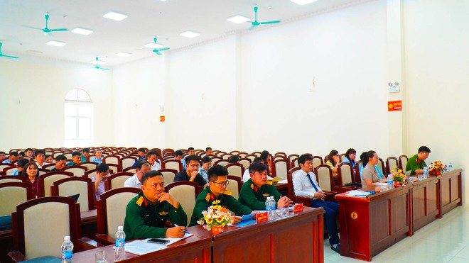 XÃ TRUNG GIÃ TỔNG KẾT CÔNG TÁC TUYỂN CHỌN, GỌI CÔNG DÂN NHẬP NGŨ NĂM 2026- Ảnh 1.