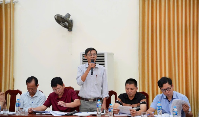 Xã Hồng Vân triển khai kế hoạch giải quyết vi phạm đất đai trong khu vực lòng Sông Hồng trên địa bàn xã.- Ảnh 9.