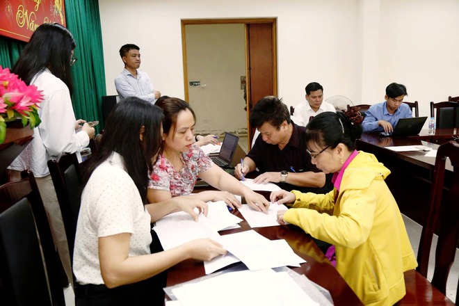 Phường Hà Đông chi trả gần 40 tỷ đồng tiền bồi thường, hỗ trợ đợt I dự án Đường giao thông bao quanh khu tưởng niệm danh nhân Chu Văn An- Ảnh 4.