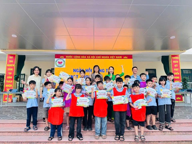 Ngày hội sáng tạo công nghệ thông tin – STEM ở trường Tiểu học Ninh Sở, xã Hồng Vân- Ảnh 9.
