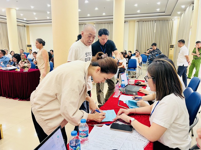 Phường Khương Đình tổ chức bốc thăm căn hộ tái định cư phục vụ Dự án đường Vành đai 2,5- Ảnh 9.