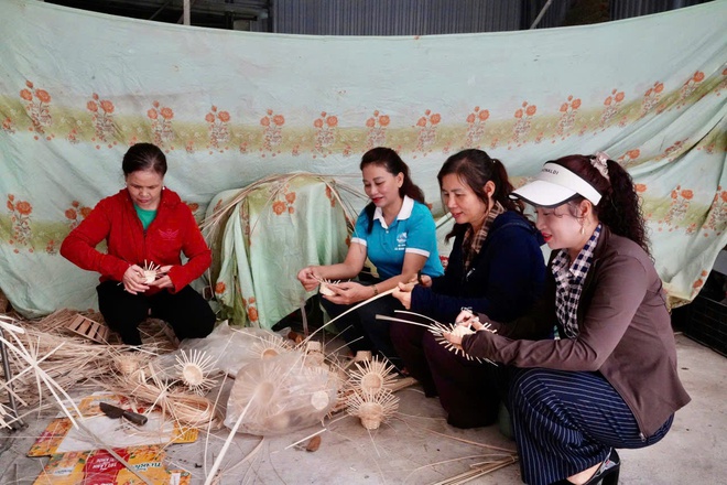 Hội phụ nữ xã Hồng Vân tăng cường kiểm tra, giám sát việc sử dụng vốn vay phát triển kinh tế- Ảnh 6.