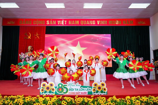 Hội đồng Đội phường Phú Lương tổ chức Lễ kỷ niệm 85 năm Ngày thành lập Đội Thiếu niên Tiền phong Hồ Chí Minh (15/5/1941 – 15/5/2026)- Ảnh 6.