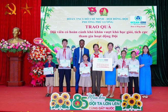 Hội đồng Đội phường Phú Lương tổ chức Lễ kỷ niệm 85 năm Ngày thành lập Đội Thiếu niên Tiền phong Hồ Chí Minh (15/5/1941 – 15/5/2026)- Ảnh 9.