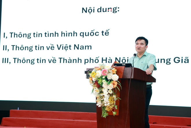 HỘI CCB XÃ TRUNG GIÃ THÔNG TIN THỜI SỰ QUÝ II/2026 CHO HƠN 700 CÁN BỘ, HỘI VIÊN- Ảnh 6.
