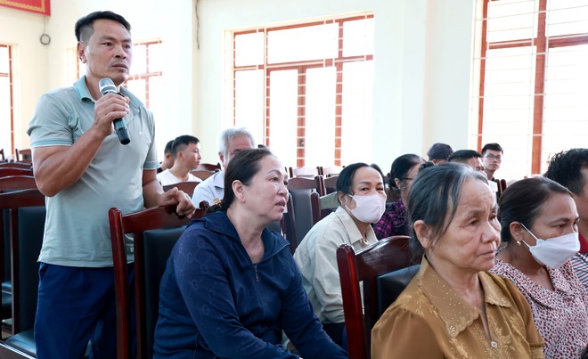 XÃ TRUNG GIÃ: TỔ CHỨC ĐỐI THOẠI VỚI CÁC HỘ DÂN LIÊN QUAN ĐẾN DỰ ÁN DI DÂN VÙNG ẢNH HƯỞNG MÔI TRƯỜNG BÃI RÁC NAM SƠN- Ảnh 10.