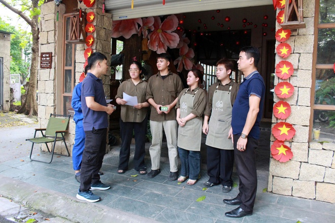 Thí điểm duy trì tvệ sinh môi trường: Chung tay xây dựng phường Hà Đông sáng - xanh - sạch - đẹp- Ảnh 3.