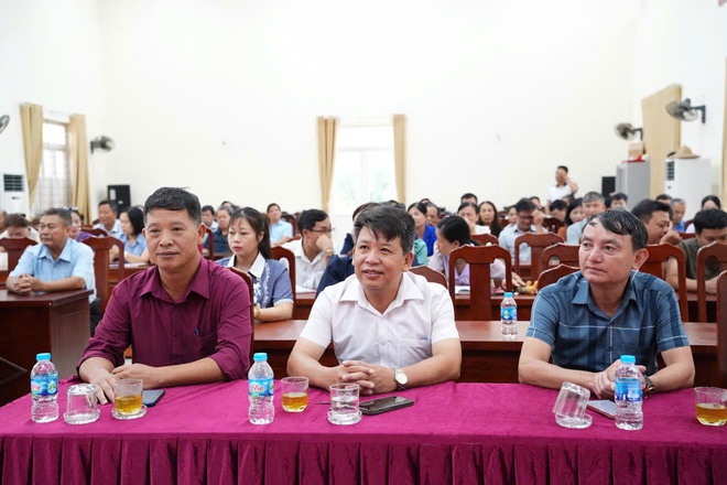 Ủy ban Mặt trận Tổ quốc xã Hồng Vân tổ chức hội nghị tuyên truyền, vận động đảm bảo an toàn thực phẩm năm 2026- Ảnh 2.