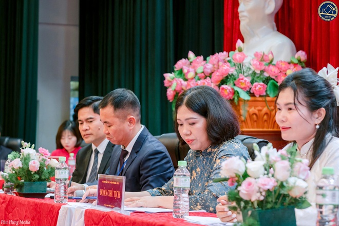 Phường Việt Hưng hiện thực hóa mục tiêu tăng trưởng 11,3% từ “bệ phóng” chuyển đổi số và phát triển kinh tế tư nhân- Ảnh 6.