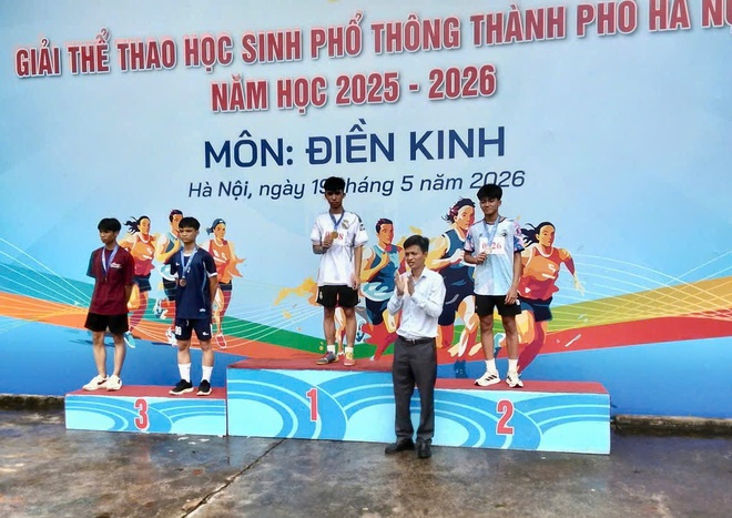 Xã Hồng Vân tham gia giải điền kinh học sinh phổ thông thành phố đạt 02 huy chương bạc và 01 huy chương đồng - Ảnh 3. Xã Hồng Vân tham gia giải điền kinh học sinh phổ thông thành phố đạt 02 huy chương bạc và 01 huy chương đồng - Ảnh 3.