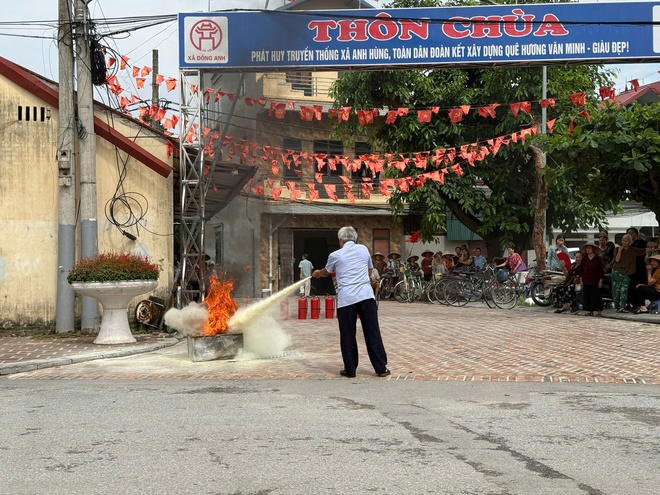 Đông Anh tăng cường tuyên truyền kiến thức PCCC&CNCH cho người dân- Ảnh 7.