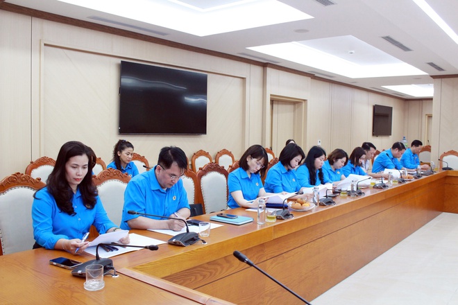 Cụm thi đua số 06  LĐLĐ thành phố Hà Nội triển khai chương trình công tác và ký giao ước thi đua năm 2026- Ảnh 1.