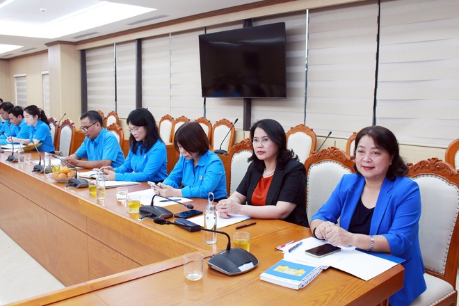 Cụm thi đua số 06  LĐLĐ thành phố Hà Nội triển khai chương trình công tác và ký giao ước thi đua năm 2026- Ảnh 2.