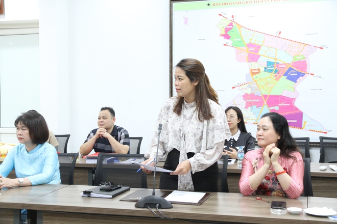 Đảng ủy phường Xuân Phương tổ chức Hội nghị công bố và trao quyết định bổ nhiệm lại Hiệu trưởng Trường THCS Nam Từ Liêm- Ảnh 2.