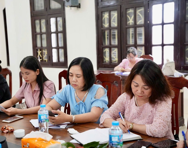 Họp Ban chủ nhiệm câu lạc bộ văn nghệ xã Hồng Vân- Ảnh 1.