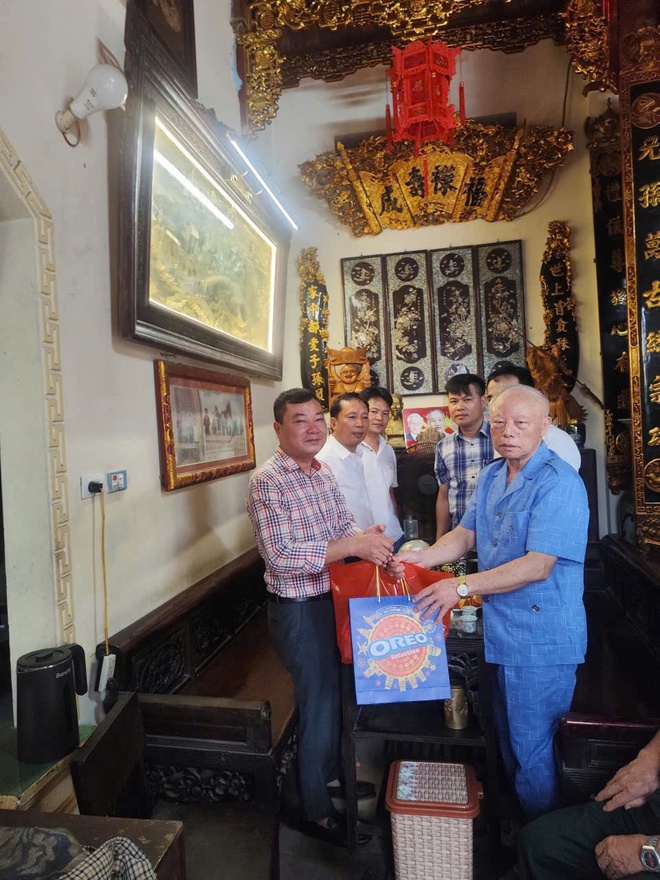 Ban Văn hoá - Xã hội HĐND phường Phú Lương giám sát việc thực hiện chế độ đối với người có công với cách mạng- Ảnh 5.