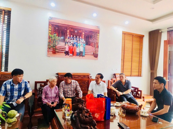 Ban Văn hoá - Xã hội HĐND phường Phú Lương giám sát việc thực hiện chế độ đối với người có công với cách mạng- Ảnh 4.