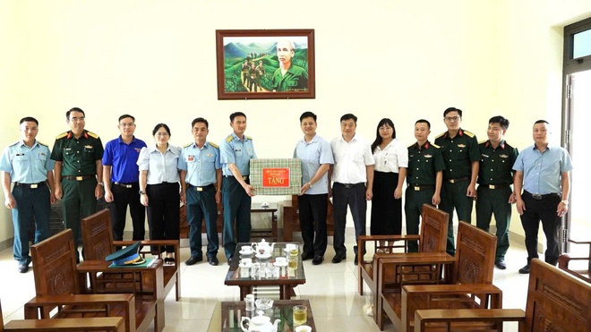 LÃNH ĐẠO XÃ BÌNH MINH THĂM, ĐỘNG VIÊN
CHIẾN SĨ NHẬP NGŨ NĂM 2026- Ảnh 27.