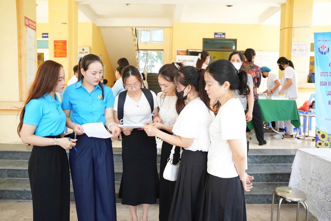 Truyền thông, tư vấn và chăm sóc sức khỏe cho cán bộ, đoàn viên, người lao động- Ảnh 5.
