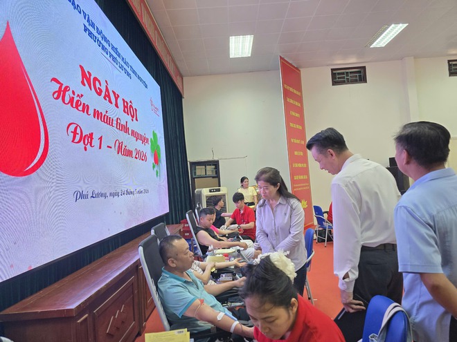 Phường Phú Lương tiếp nhận 214 đơn vị máu tại Ngày hội hiến máu tình nguyện đợt 1 năm 2026- Ảnh 1.