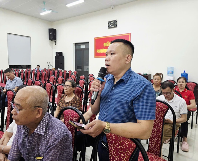Đại biểu Tổ 3 và Tổ 5 HĐND Phường Phú Lương khóa II lắng nghe và tiếp thu nhiều ý kiến chính đáng của cử tri trước kỳ họp giữa năm 2026- Ảnh 4.
