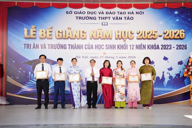 Trường THPT Vân Tảo tổ chức lễ bế giảng năm học 2025-2026- Ảnh 7.
