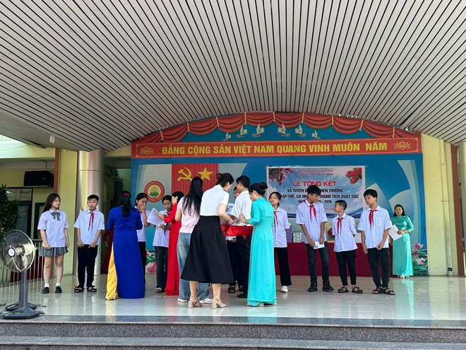 TRƯỜNG THCS BÍCH HÒA TỔ CHỨC LỄ TỔNG KẾT NĂM HỌC 2025 – 2026 ĐONG ĐẦY CẢM XÚC VÀ TỰ HÀO- Ảnh 8.
