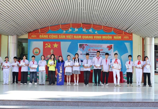 TRƯỜNG THCS BÍCH HÒA TỔ CHỨC LỄ TỔNG KẾT NĂM HỌC 2025 – 2026 ĐONG ĐẦY CẢM XÚC VÀ TỰ HÀO- Ảnh 9.