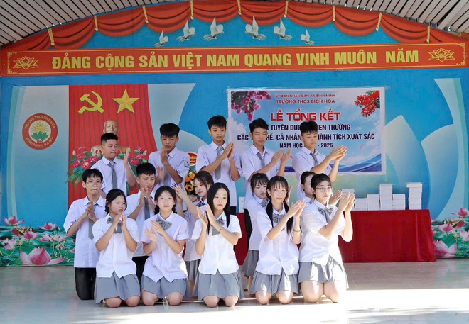 TRƯỜNG THCS BÍCH HÒA TỔ CHỨC LỄ TỔNG KẾT NĂM HỌC 2025 – 2026 ĐONG ĐẦY CẢM XÚC VÀ TỰ HÀO- Ảnh 14.