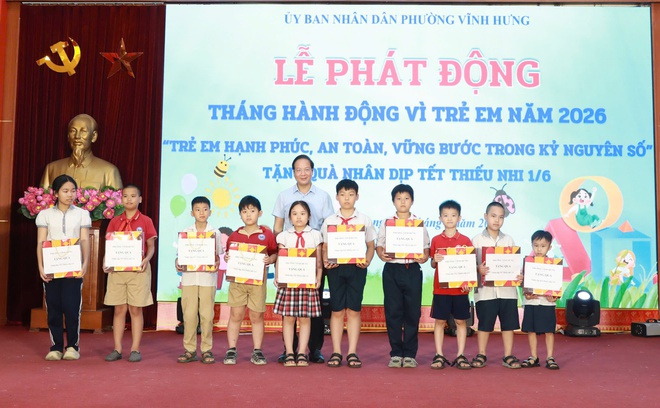PHƯỜNG VĨNH HƯNG TỔ CHỨC LỄ PHÁT ĐỘNG
THÁNG HÀNH ĐỘNG VÌ TRẺ EM VÀ KHAI MẠC HÈ NĂM 2026- Ảnh 10.