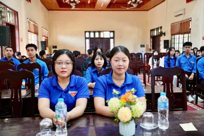 Xã Hồng Vân tổ chức lễ ra quân chiến dịch thanh niên tình nguyện hè và hưởng ứng tháng hành động vì trẻ em năm 2026- Ảnh 3.