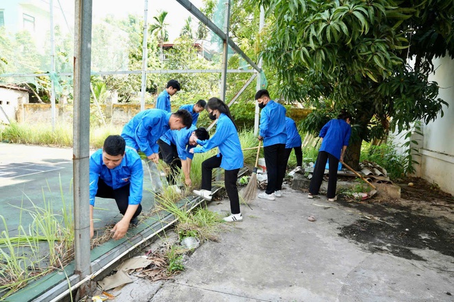 Xã Hồng Vân tổ chức lễ ra quân chiến dịch thanh niên tình nguyện hè và hưởng ứng tháng hành động vì trẻ em năm 2026- Ảnh 8.