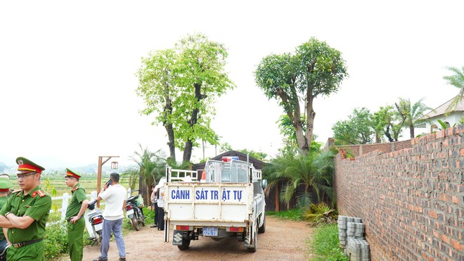 CƯỠNG CHẾ TRONG LĨNH VỰC VI PHẠM ĐẤT ĐAI TẠI XÃ TRUNG GIÃ ĐƯỢC TRIỂN KHAI QUYẾT LIỆT- Ảnh 8.