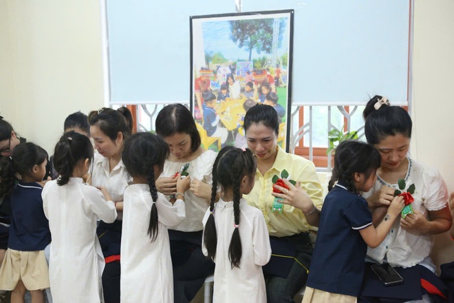 Trường mầm non Ninh Sở tổng kết năm học 2025 - 2026, chia tay trẻ 5-6 tuổi và vui tết thiếu nhi- Ảnh 7.