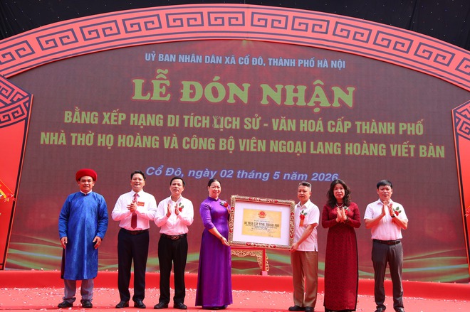 UBND XÃ CỔ ĐÔ TỔ CHỨC LỄ ĐÓN NHẬN BẰNG XẾP HẠNG DI TÍCH LỊCH SỬ - VĂN HÓA CẤP THÀNH PHỐ- Ảnh 3. UBND XÃ CỔ ĐÔ TỔ CHỨC LỄ ĐÓN NHẬN BẰNG XẾP HẠNG DI TÍCH LỊCH SỬ - VĂN HÓA CẤP THÀNH PHỐ- Ảnh 3.