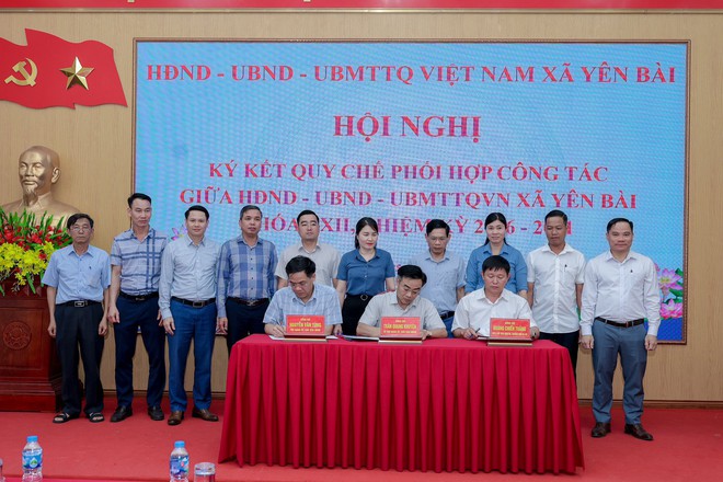 XÃ YÊN BÀI TỔ CHỨC HỘI NGHỊ KÝ KẾT QUY CHẾ PHỐI HỢP CÔNG TÁC GIỮA HĐND – UBND – UBMTTQ VIỆT NAM XÃ, KHÓA XXII, NHIỆM KỲ 2026–2031- Ảnh 3.