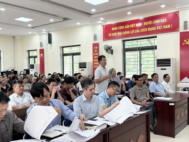 Phường Khương Đình tổ chức lấy ý kiến nhân dân về phương án bồi thường, hỗ trợ, tái định cư dự án đường vành đai 2,5- Ảnh 4.