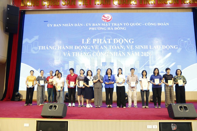 Phường Hà Đông phát động Tháng An toàn, vệ sinh lao động và Tháng Công nhân năm 2026- Ảnh 2.