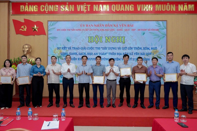 Xã Yên Bài tổ chức hội nghị Sơ kết và trao giải Cuộc thi "Xây dựng thôn, xóm, ngõ sáng - xanh - sạch - đẹp - an toàn" quý I năm 2026- Ảnh 6.