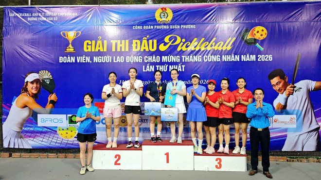 Phường Xuân Phương gắn kết cán bộ công đoàn qua hoạt động thể thao thiết thực- Ảnh 6.