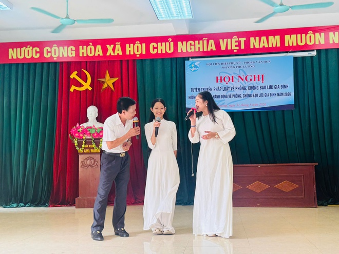 Phường Phú Lương tổ chức tuyên truyền pháp luật về phòng, chống bạo lực gia đình hưởng ứng tháng hành động Quốc gia năm 2026- Ảnh 6.