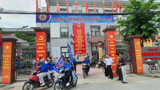 Phường Phú Lương ra quân hưởng ứng tháng hành động phòng, chống ma túy năm 2026: Quyết tâm xây dựng địa bàn không ma túy, phát huy sức mạnh toàn dân trong đấu tranh phòng, chống tệ nạn ma túy- Ảnh 10.