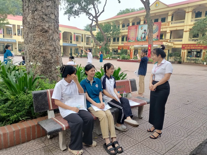 TRUNG GIÃ KHÉP LẠI KỲ THI TỐT NGHIỆP THPT NĂM 2026- Ảnh 4.