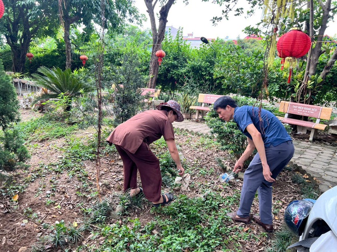 NHÂN DÂN XÃ BÌNH MINH TÍCH CỰC THAM GIA TỔNG VỆ SINH MÔI TRƯỜNG, CHUNG TAY XÂY DỰNG CẢNH QUAN “SÁNG - XANH - SẠCH - ĐẸP”- Ảnh 5.