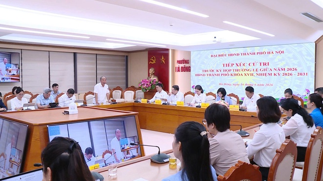 Đại biểu HĐND thành phố Hà Nội - Đơn vị bầu cử số 13 tiếp xúc cử tri trước kỳ họp giữa năm- Ảnh 3.