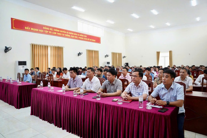 Hội nghị triển khai thực hiện kế hoạch lấy ý kiến nhân dân về phương án sắp xếp thôn trên địa bàn xã Hồng Vân- Ảnh 4.