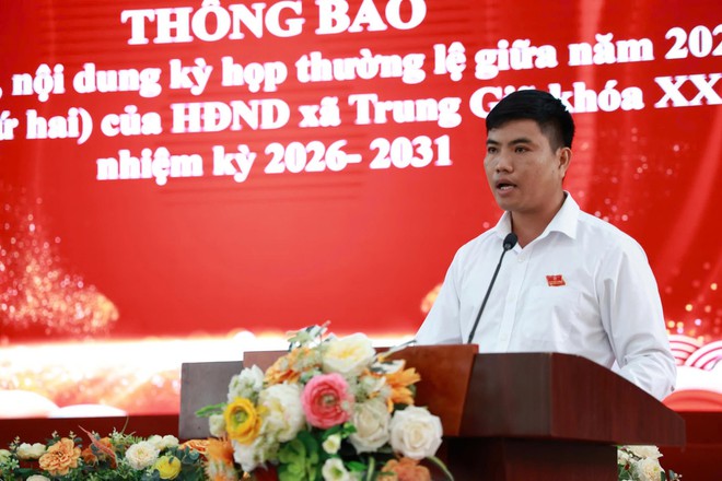 ĐẠI BIỂU HĐND XÃ TRUNG GIÃ TIẾP XÚC CỬ TRI TRƯỚC KỲ HỌP THỨ HAI- Ảnh 13.
