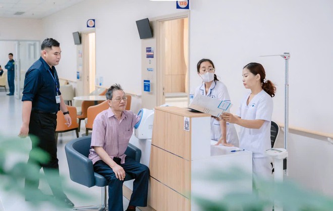 Lan tỏa đạo lý “Đền ơn đáp nghĩa” qua chương trình chăm sóc sức khỏe người có công trên địa bàn phường Xuân Phương- Ảnh 9.